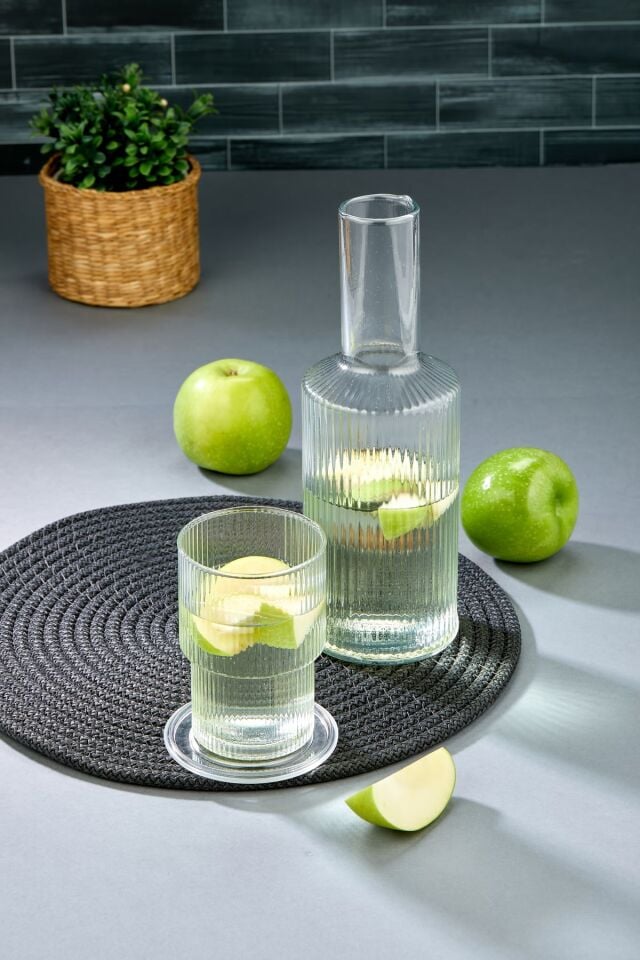 850 ml Plastik Lüks Bardaklı Şeffaf Başucu Sürahisi Karaf ve Bardak Seti Origami Stil